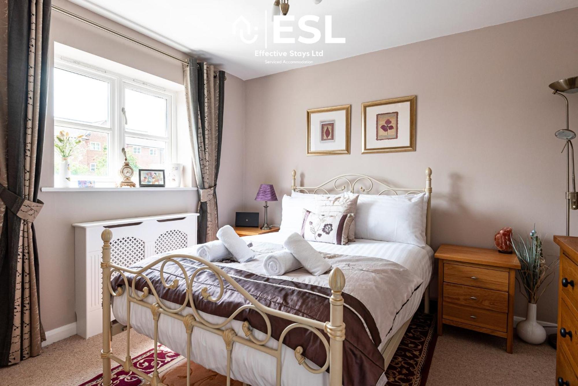 4 Bedroom Townhouse 10Mins Walk From Shrewsbury Town Centre With Parking Exteriör bild