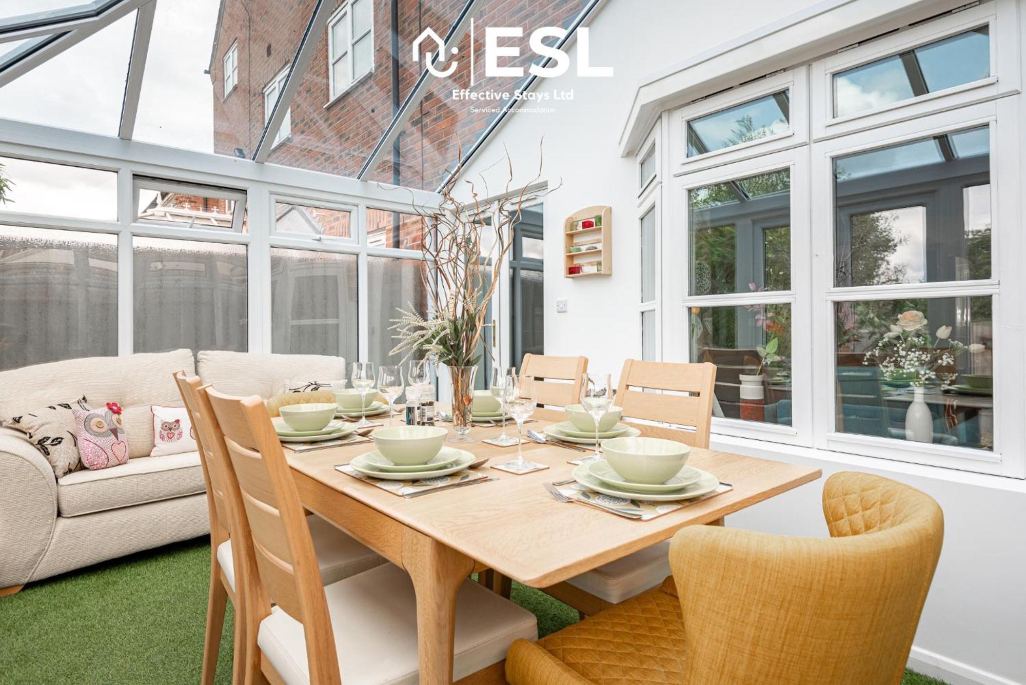 4 Bedroom Townhouse 10Mins Walk From Shrewsbury Town Centre With Parking Exteriör bild